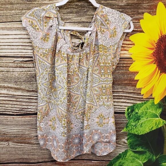 "Lauren Conrad " Woman's multicolored sleeveless top Size: medium pre-owned - Picture 1 of 7